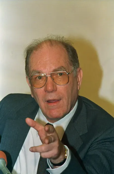 Framed Print : Portrait of Lyndon LaRouche Framed Print : Portrait of Lyndon LaRouche