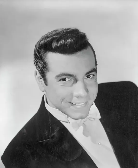 Framed Print : Portrait of Mario Lanza