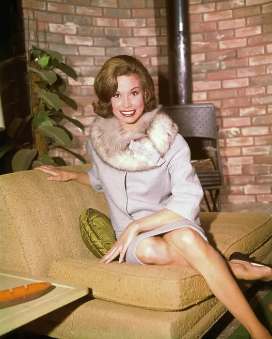 Framed Print : Portrait of Mary Tyler Moore Framed Print : Portrait of Mary Tyler Moore