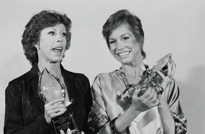 Framed Print : Portrait of Mary Tyler Moore and Carol Burnett Framed Print : Portrait of Mary Tyler Moore and Carol Burnett