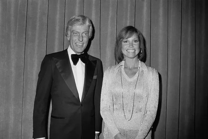Framed Print : Portrait of Mary Tyler Moore and Dick Van Dyke Framed Print : Portrait of Mary Tyler Moore and Dick Van Dyke