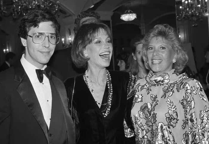 Framed Print : Portrait of Mary Tyler Moore, Robert Levine and Dinah Shore Framed Print : Portrait of Mary Tyler Moore, Robert Levine and Dinah Shore