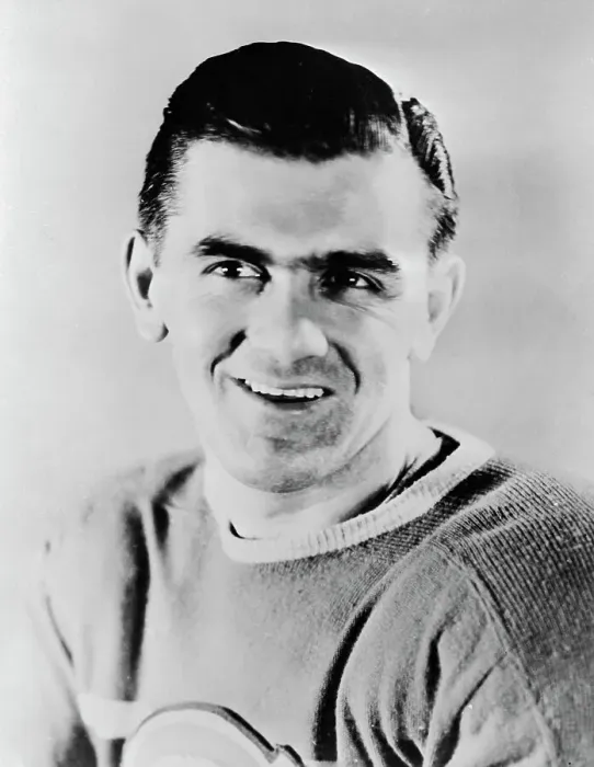 Framed Print : Portrait of Maurice Richard Framed Print : Portrait of Maurice Richard