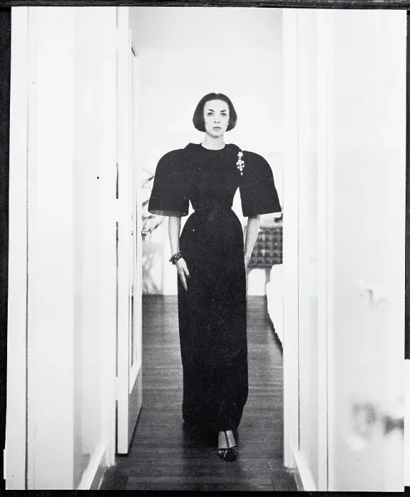 Framed Print : Portrait of Mrs. John Barry Ryan, III Framed Print : Portrait of Mrs. John Barry Ryan, III