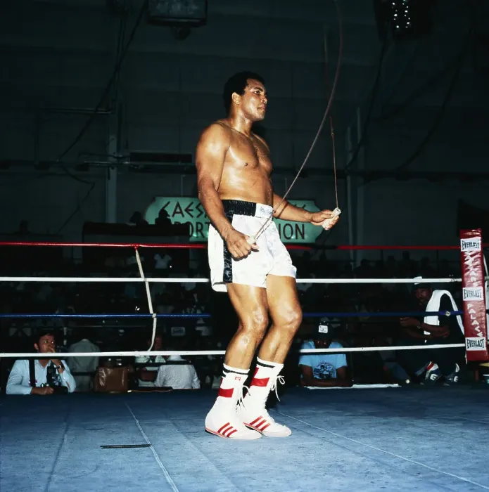 Framed Print : Portrait of Muhammad Ali Jumping Rope Framed Print : Portrait of Muhammad Ali Jumping Rope