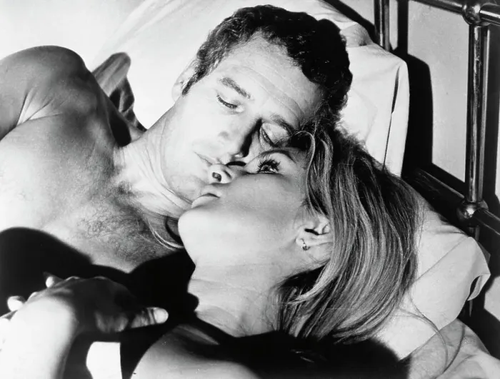 Framed Print : Portrait of Paul Newman and Joanne Woodward Framed Print : Portrait of Paul Newman and Joanne Woodward