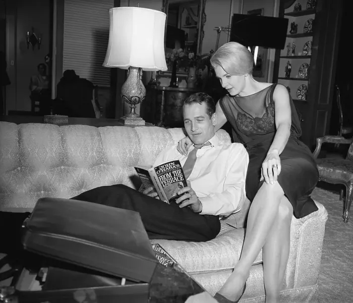 Framed Print : Portrait of Paul Newman and Joanne Woodward Framed Print : Portrait of Paul Newman and Joanne Woodward