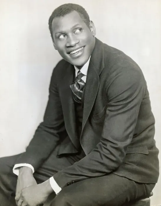 Framed Print : Portrait of Paul Robeson Framed Print : Portrait of Paul Robeson