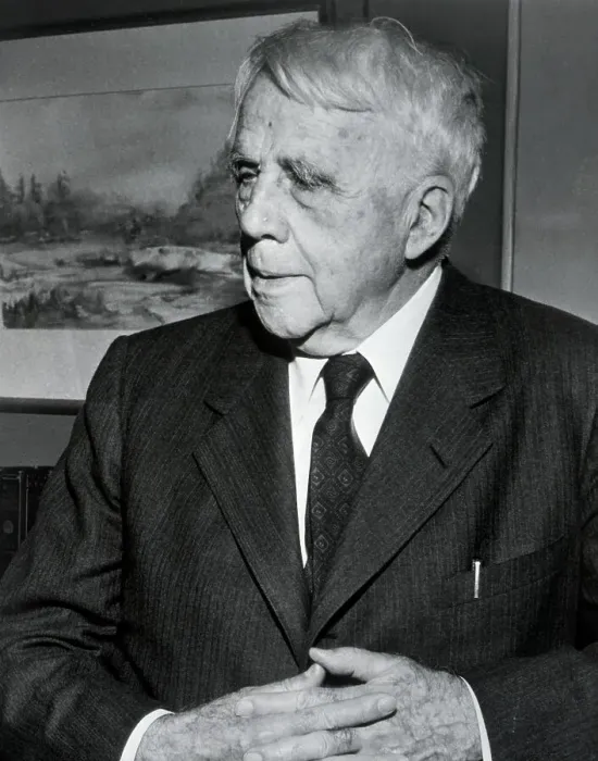 Framed Print : Portrait Photo Of Poet Robert Frost Framed Print : Portrait Photo Of Poet Robert Frost