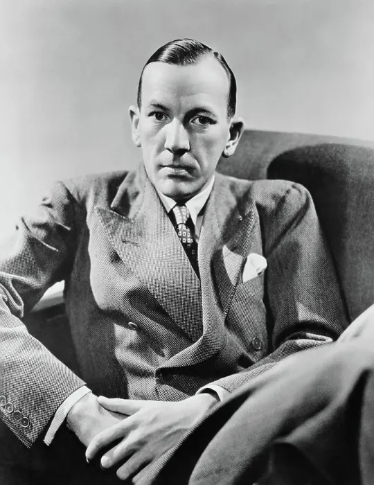 Framed Print : Portrait of Playwright and Composer Noel Coward Framed Print : Portrait of Playwright and Composer Noel Coward