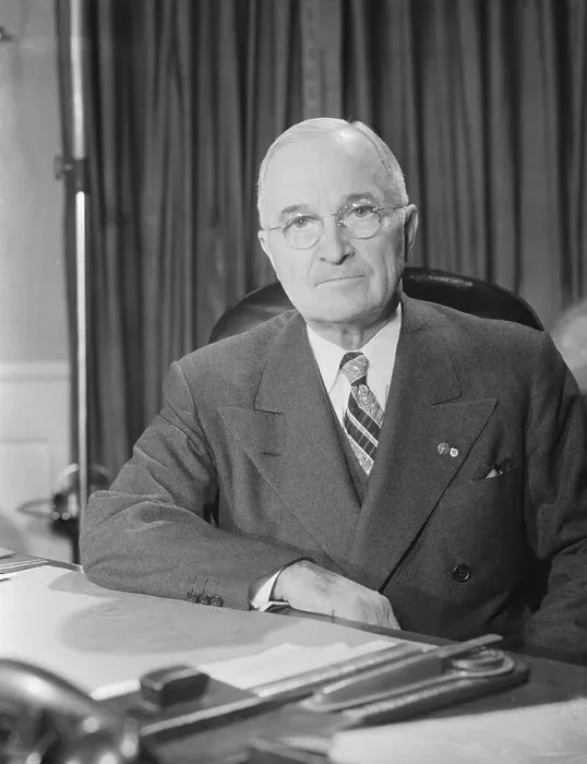Framed Print : Portrait of President Harry S.Truman Framed Print : Portrait of President Harry S.Truman