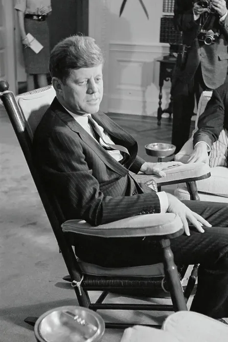 Framed Print : Portrait of President John F. Kennedy Framed Print : Portrait of President John F. Kennedy