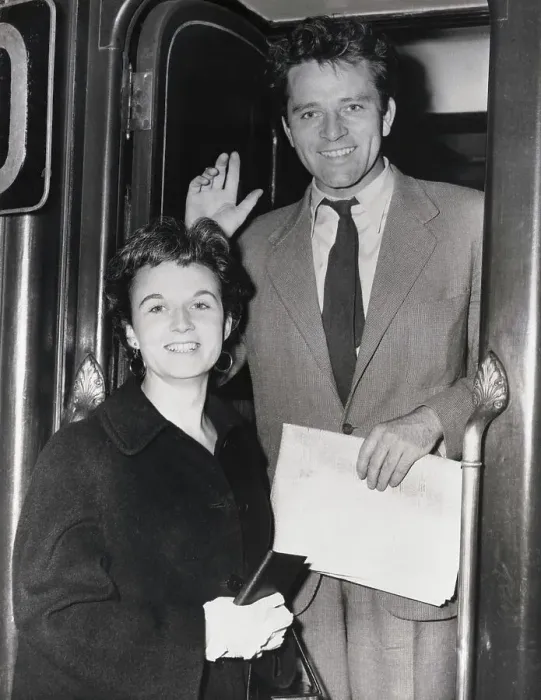Framed Print : Portrait of Richard Burton with Wife Framed Print : Portrait of Richard Burton with Wife
