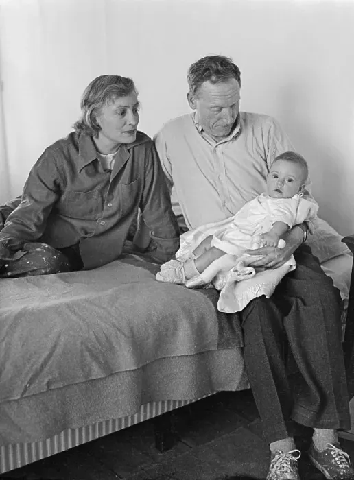 Framed Print : Portrait of Robert Penn Warren and his Family Framed Print : Portrait of Robert Penn Warren and his Family