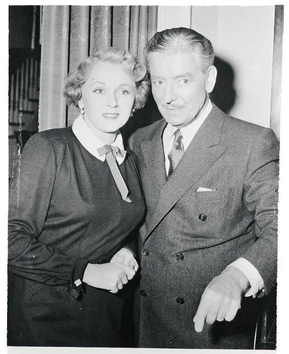 Framed Print : Portrait of Ronald Colman and Benita Hume