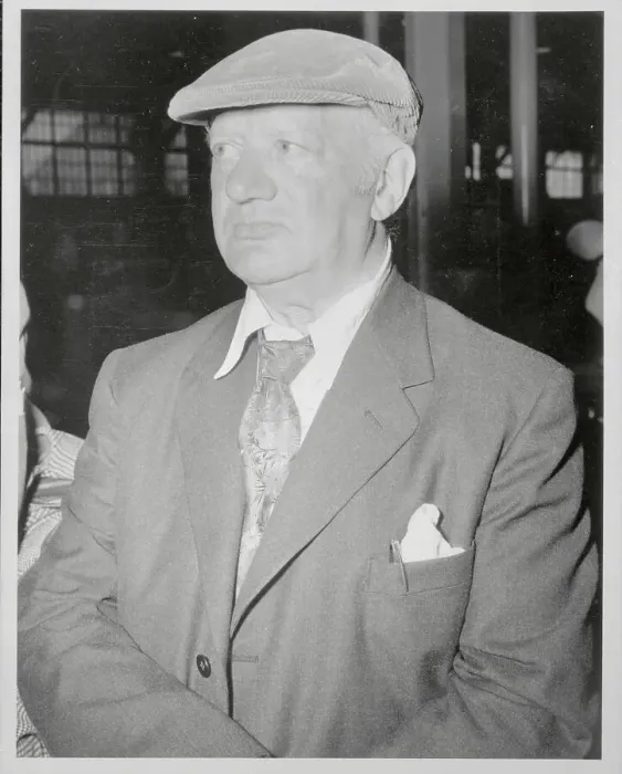 Framed Print : Portrait of Sir Jacob Epstein Wearing Tam Hat Framed Print : Portrait of Sir Jacob Epstein Wearing Tam Hat