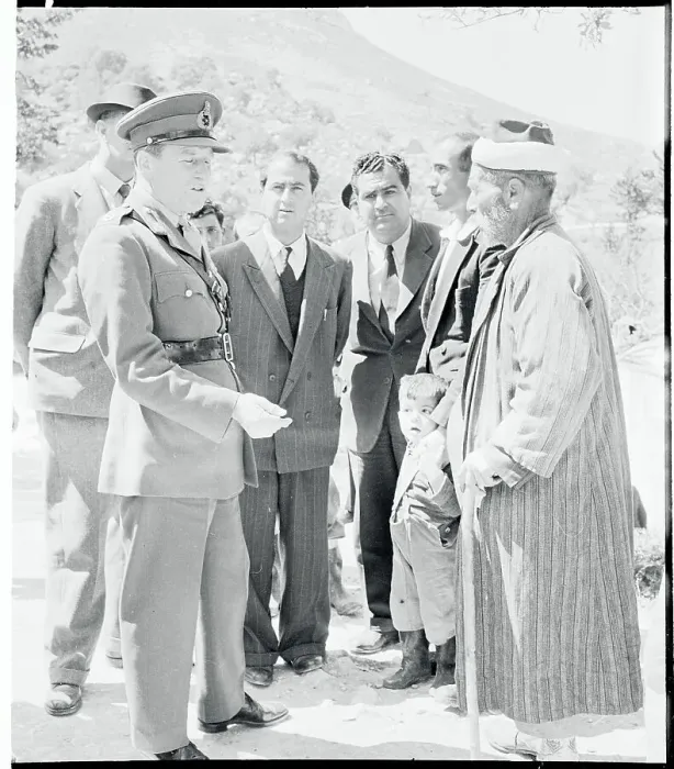 Framed Print : Portrait of Sir John Harding Meeting with Muktar Framed Print : Portrait of Sir John Harding Meeting with Muktar