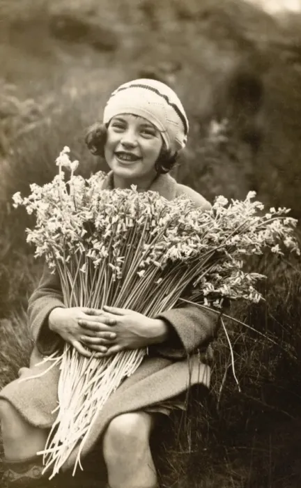 Framed Print : Portrait of a Smiling Girl Holding a Bunch of Flowers Framed Print : Portrait of a Smiling Girl Holding a Bunch of Flowers