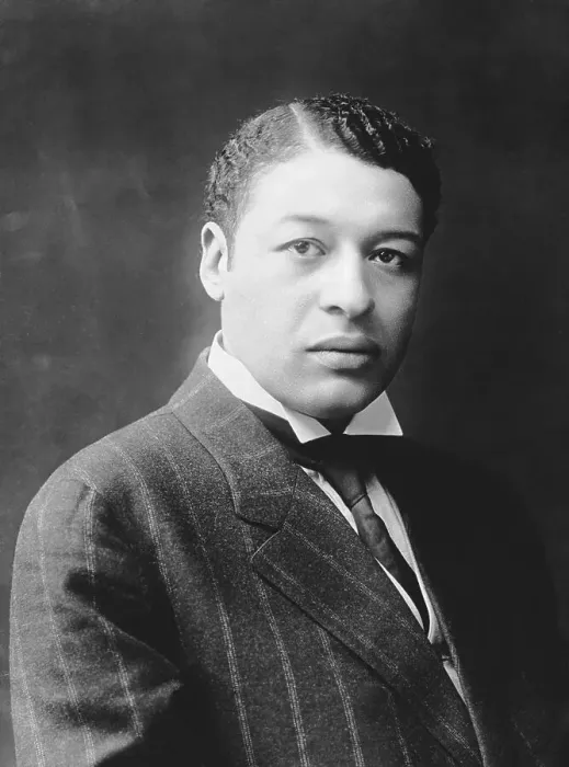 Framed Print : Portrait of Vaudeville Actor Bert Williams Framed Print : Portrait of Vaudeville Actor Bert Williams