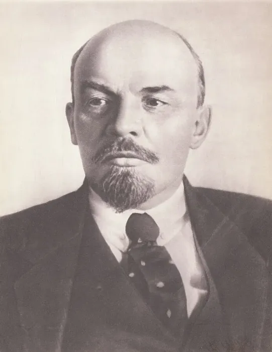 Framed Print : Portrait of Vladimir Lenin Framed Print : Portrait of Vladimir Lenin