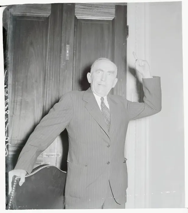 Framed Print : Portrait of William Bankhead Gesturing with Right Arm Framed Print : Portrait of William Bankhead Gesturing with Right Arm