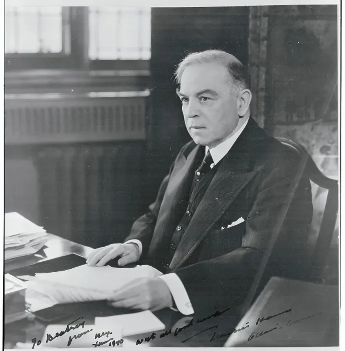 Framed Print : Portrait of William Lyon Mackenzie King Framed Print : Portrait of William Lyon Mackenzie King