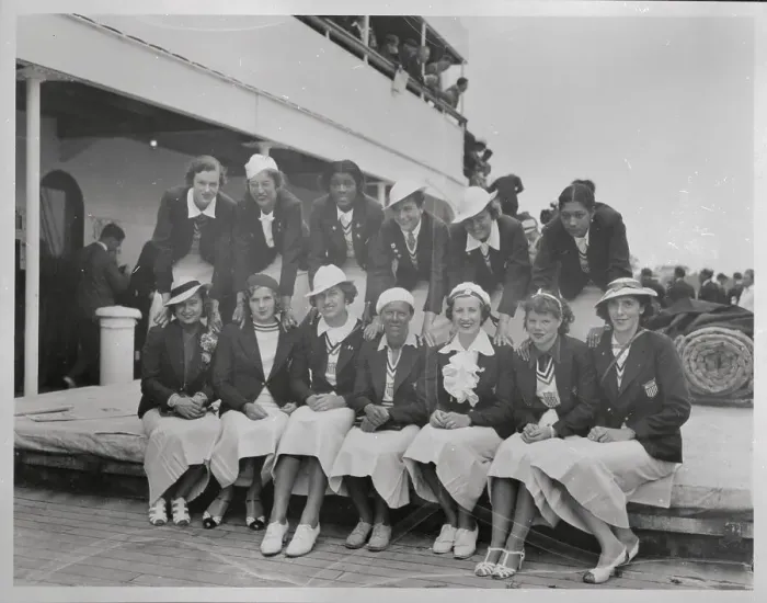 Framed Print : Portrait of a Women's United States Olympic Team Arriving Home Framed Print : Portrait of a Women's United States Olympic Team Arriving Home