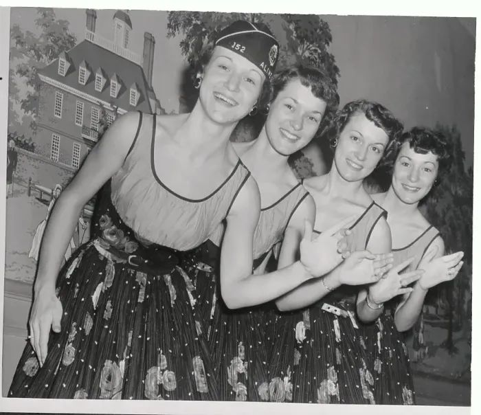 Framed Print : Portraits of the Ewing Sisters Framed Print : Portraits of the Ewing Sisters