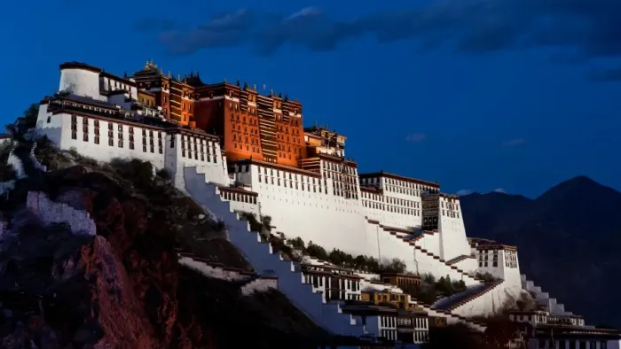Framed Print : Potala palace at night Framed Print : Potala palace at night