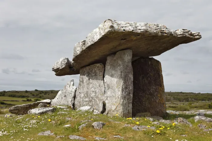 Framed Print : Poulnabrone dolmen, Burren, County Clare, Ireland, Europe Framed Print : Poulnabrone dolmen, Burren, County Clare, Ireland, Europe