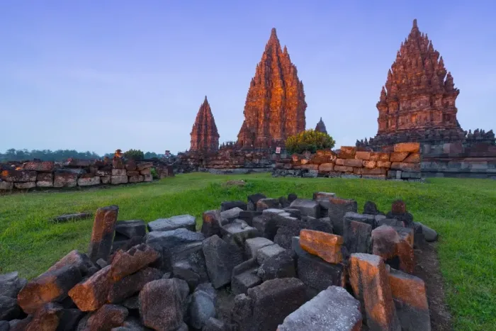 Framed Print : Prambanan Temple, Yogyakarta, Indonesia Framed Print : Prambanan Temple, Yogyakarta, Indonesia
