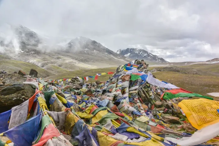 Framed Print : Prayer flag at Lachung la pass on Leh-Manali Highway, india Framed Print : Prayer flag at Lachung la pass on Leh-Manali Highway, india