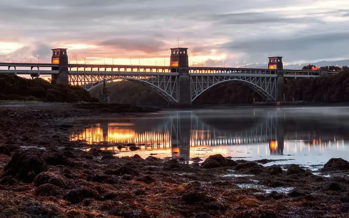 Framed Print : Pre-Sunrise, Britannia Bridge, Anglesey, Wales Framed Print : Pre-Sunrise, Britannia Bridge, Anglesey, Wales
