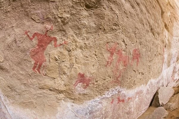 Prehistoric rock drawings in the Tadrart Valley, Akakus Mountains, Libyan Desert, Libya, Sahara, North Africa, Africa