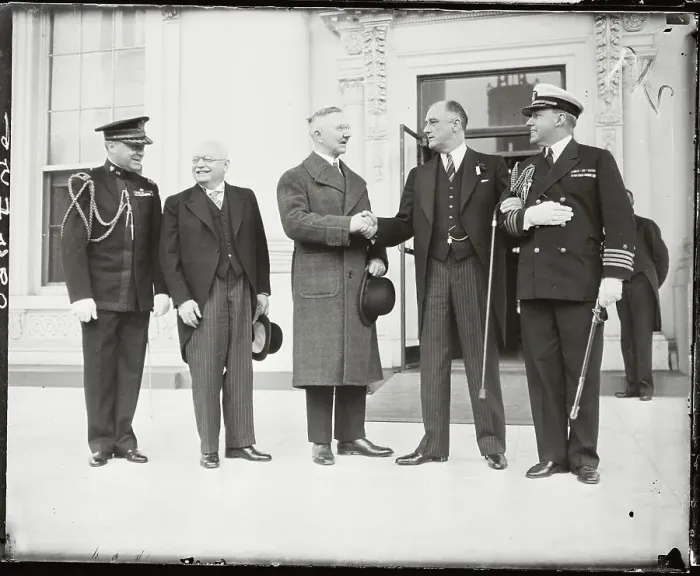 Framed Print : Pres. Roosevelt & Dr. Hjalmar Schacht Framed Print : Pres. Roosevelt & Dr. Hjalmar Schacht