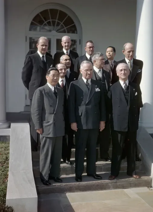 Framed Print : Us Pres. Truman and James F. Byrnes with other men outside Framed Print : Us Pres. Truman and James F. Byrnes with other men outside