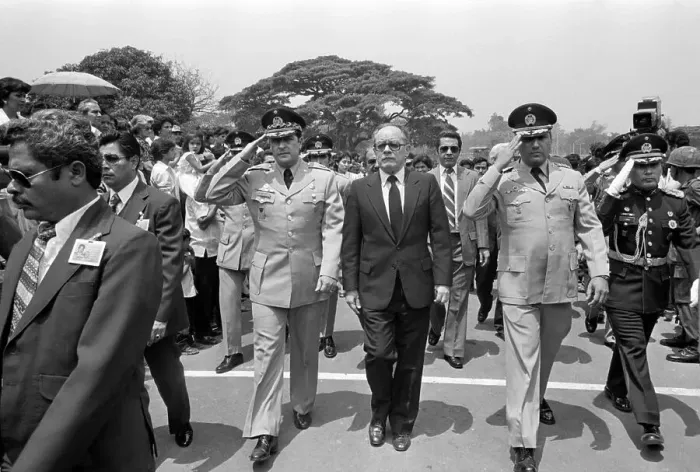 Framed Print : President Alvaro Magana Borja with Army Officers
