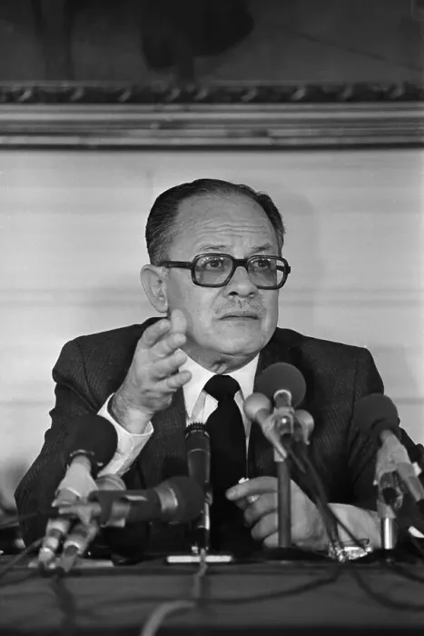 Framed Print : President Borja at Press Conference