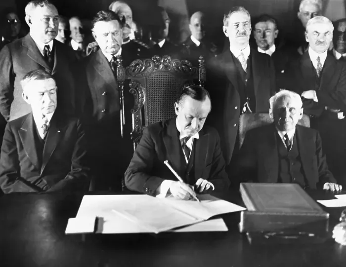 Framed Print : President Calvin Coolidge Signing Kellogg Peace Pact with Observers Framed Print : President Calvin Coolidge Signing Kellogg Peace Pact with Observers