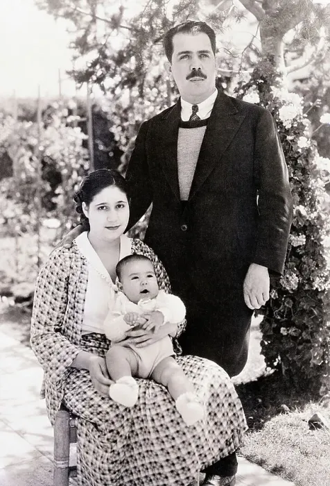 Framed Print : President Cardenas W / Wife And Son
