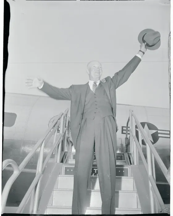 Framed Print : President Eisenhower Waving Framed Print : President Eisenhower Waving