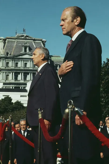 Framed Print : President Ford And Polish Leader Framed Print : President Ford And Polish Leader