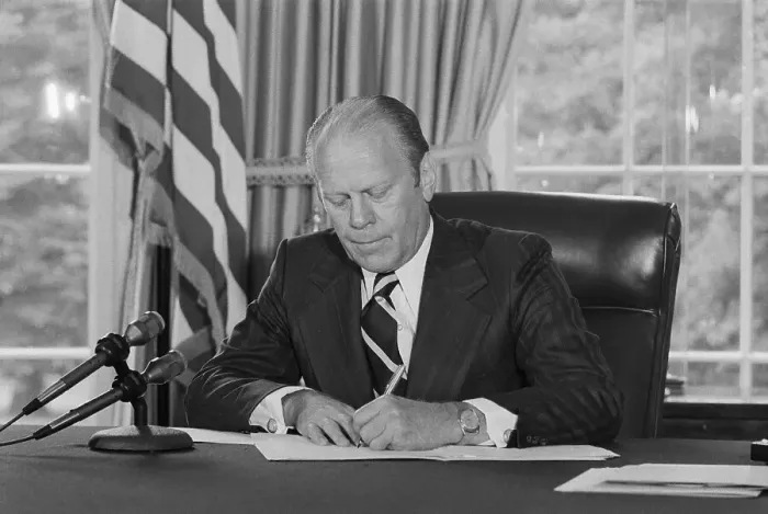 Framed Print : President Ford Signs Richard Nixon's Pardon Framed Print : President Ford Signs Richard Nixon's Pardon