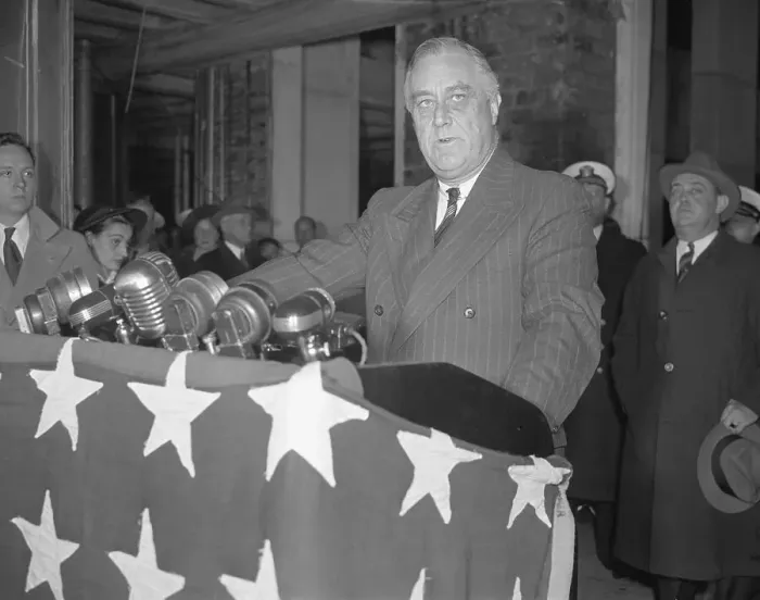 Framed Print : President Franklin D. Roosevelt at Podium Framed Print : President Franklin D. Roosevelt at Podium
