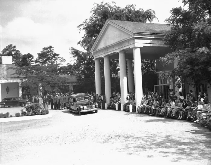 Framed Print : President Franklin D. Roosevelt's Funeral Procession Framed Print : President Franklin D. Roosevelt's Funeral Procession