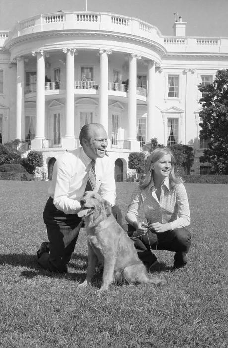 Framed Print : President Gerald Ford Stooping on Lawn with His Daughter and Dog Framed Print : President Gerald Ford Stooping on Lawn with His Daughter and Dog