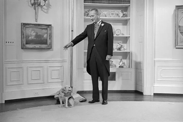 Framed Print : President Johnson and his Dog Yuki Framed Print : President Johnson and his Dog Yuki