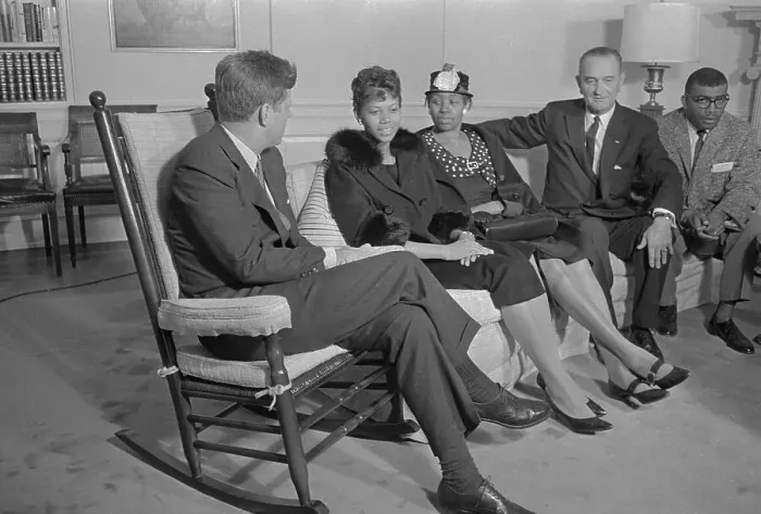 Framed Print : President Kennedy Meeting Wilma Rudolph Framed Print : President Kennedy Meeting Wilma Rudolph