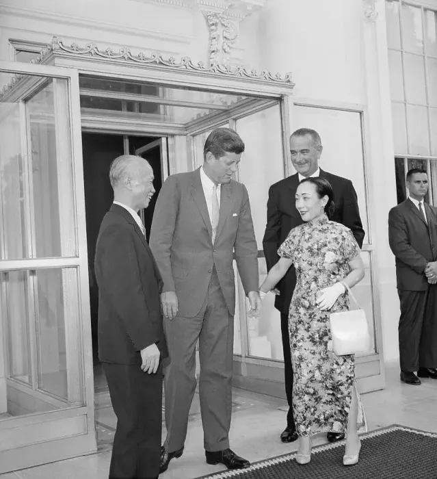 Framed Print : President Kennedy Welcoming the Cheng's