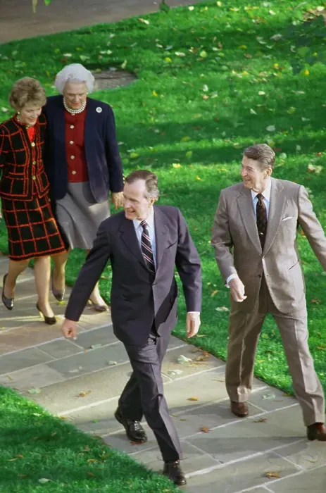 Framed Print : President and Mrs. Reagan and President and Mrs. Bush Framed Print : President and Mrs. Reagan and President and Mrs. Bush